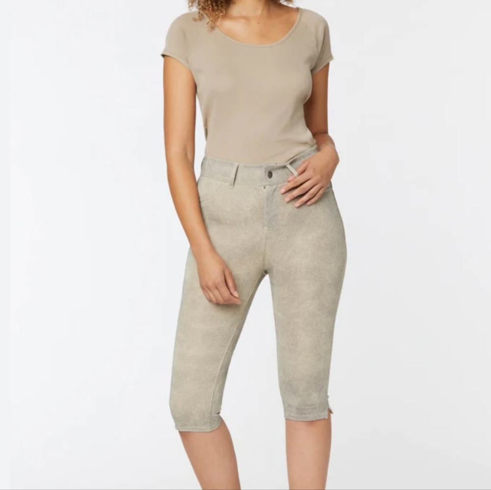 SCULPT-HER  by NYDJ Classic 5 Pocket Jean Styling  Capri Pants Feather Color (2)